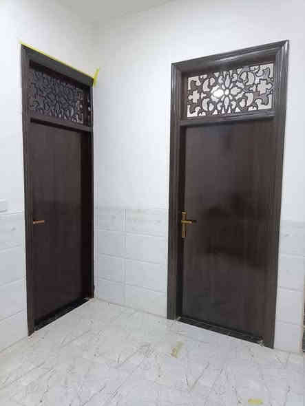 ابواب خشب داخلية الون والنقش حسب الطلب الخالص حي الجنود مقابيل الصوره ***********
