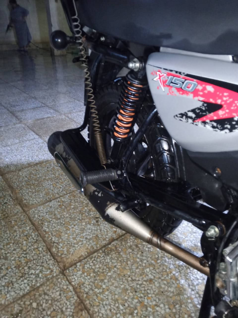 السلام عليكم دراجه بوكسر 23
مرقمه بغداد بوكاني منطقه الحسينيه. مرقم

***********
