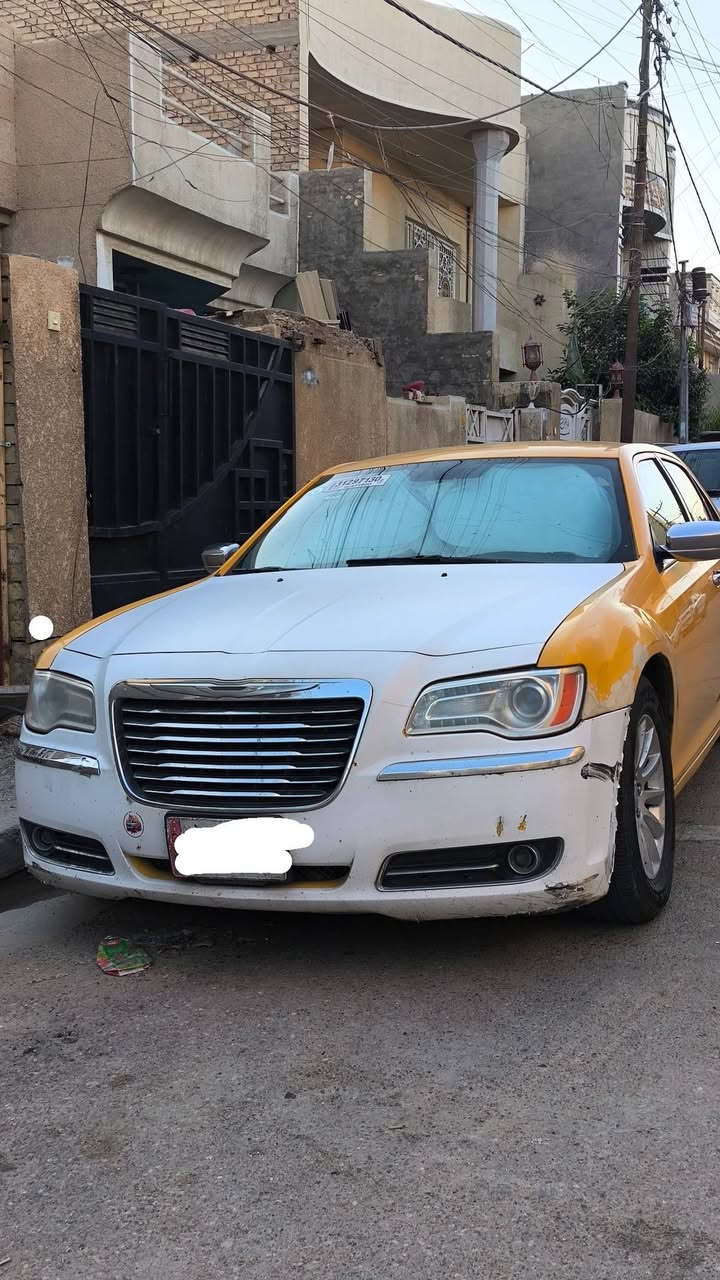 سلام عليكم
اوباما 2014 للبيع 
السعر 153 وبيها مجال 
بدون ايرباك السيارة
الغود ول تكم ول شاصي كفالة 
عوزها فقط صبغ عام ودبلات امامي خلفي 
ضربتها جاملغ ايسر للسايق فقط 
*********** موجود واتساب
