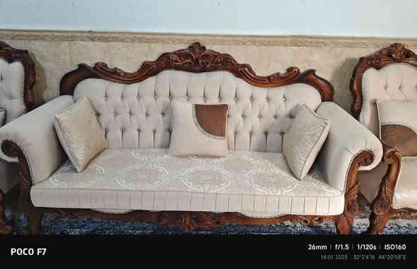 تخم تركي زان ١٠ نفرات نظيف لا كسر ولانازل مليون وربع بحي الجامعه ***********
