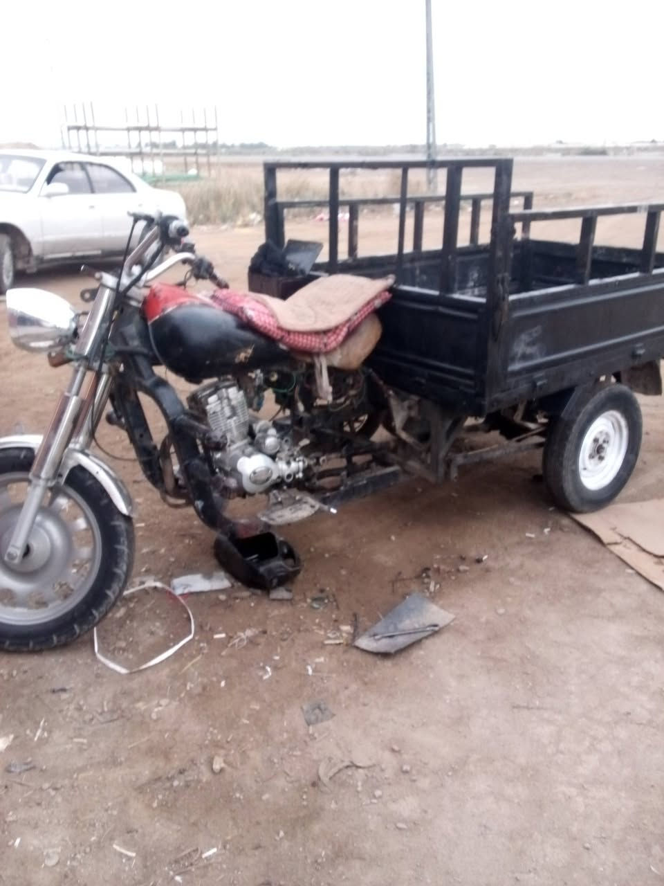 ستوته MTR بدون اوراق محرك نضيف بدي نضيف شاصي نضيف مابي اي لحيم اكسل ستوته مال شغل جاهزه عايزه باتري وضفيره اكفل اصوليات والسرقه مكان واسط الحفريه شراي يتصل سعر 500 وبي مجال ***********
