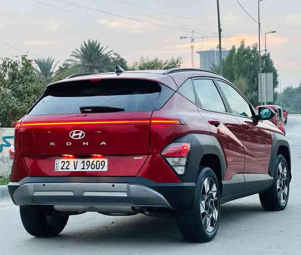 السلام عليكم ( بيع فقط بدون مراوس )
هونداي كونا وارد امريكي  2024 الشكل جديد محرك 2000 دوش ماشية 10 الالف

  مرقمه اربيل تحويل وكاله مضمون حادث كلش بسيط موضح بصور الحادث  بدون تبديل كل سيارة ليبل واحد و بدون ايرباك جميع الايرباكات سليمة  

""مواصفات Sel

بصمة تشغيل . بصمة ابواب . بصمة صندوك

تبريد قطعتين امامي وخلفي

سويجات بصمات عدد ثنين 

شاحن لاسلكي 

كشنات كهربائي

مصابيح LED أمامية.

مصابيح LED خلفية.

رادار امامي تحديد مسار + بريك ذاتي رادار جانبي نقط عمياء

رادار خلفي تنبيه عبور + بريك ذاتي

نظامي  Android Auto و Apple CarPlay.

نظام الملاحة GPS.

تشغيل عن بعد

سايد بريد كهربائي بصمة

لايتات امامية عدسات زنون

وباقي المواصفات المعروفة 

العنوان : بغداد / الكرخ 

للاستفسار *********** ومتوفر بي واتساب
