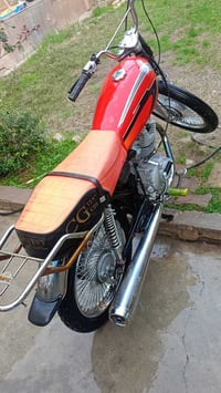 اخوان ماطور 5 تسعات للبيع مكينه معمر مره واحده السعر 200وبي مجال 07505...