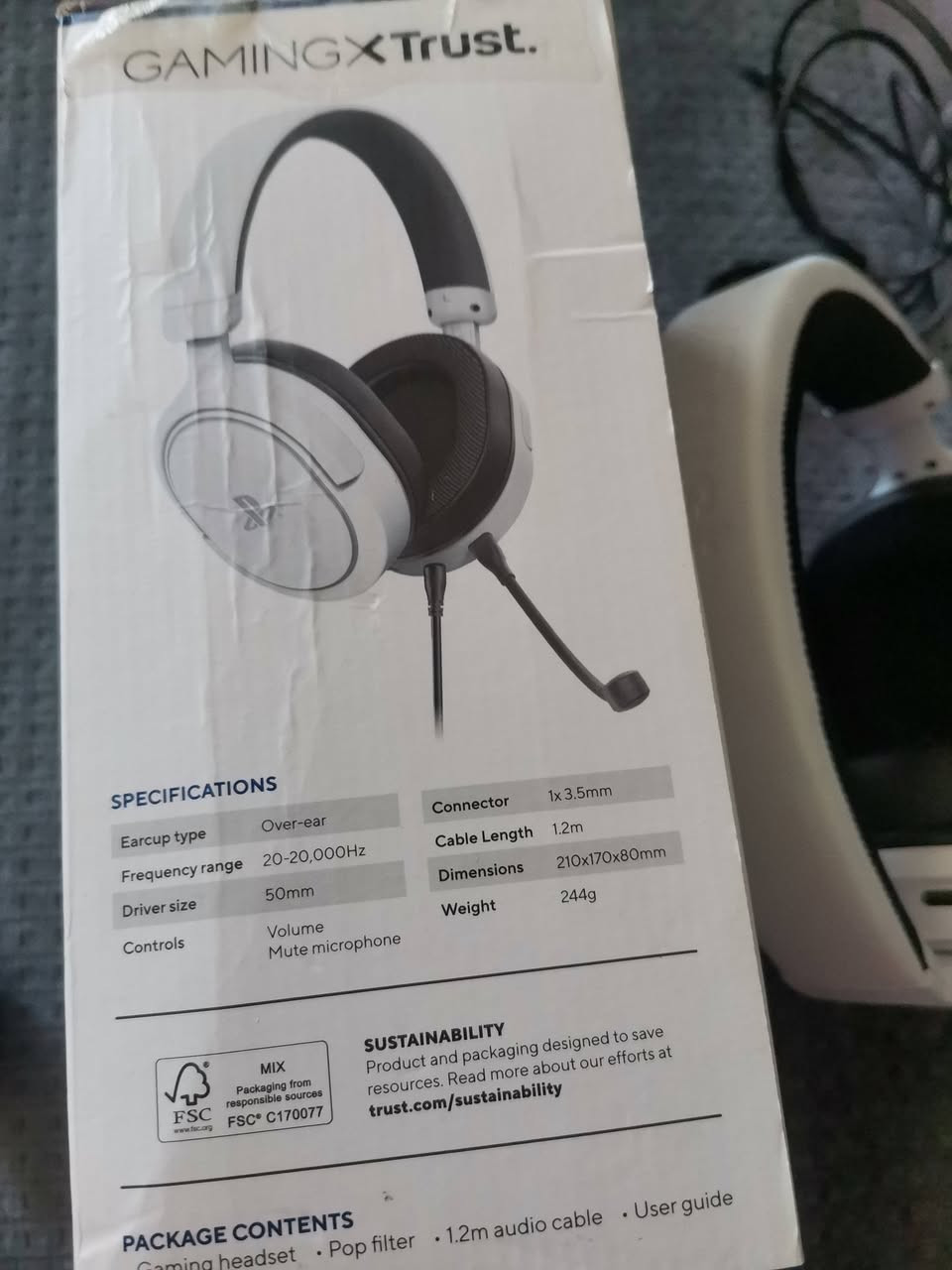 سماعة بلي
اللون ابيض
قطعه اصلي شرط الفحص والضمان
السعر ٢٠ ألف فقط
متوفر توصيل جميع المحافظات


**إذا كنت صاحب هذا الإعلان وتريد حذفه لأي سبب، رجاءا أرسل رسالة إلى الدعم الفني**