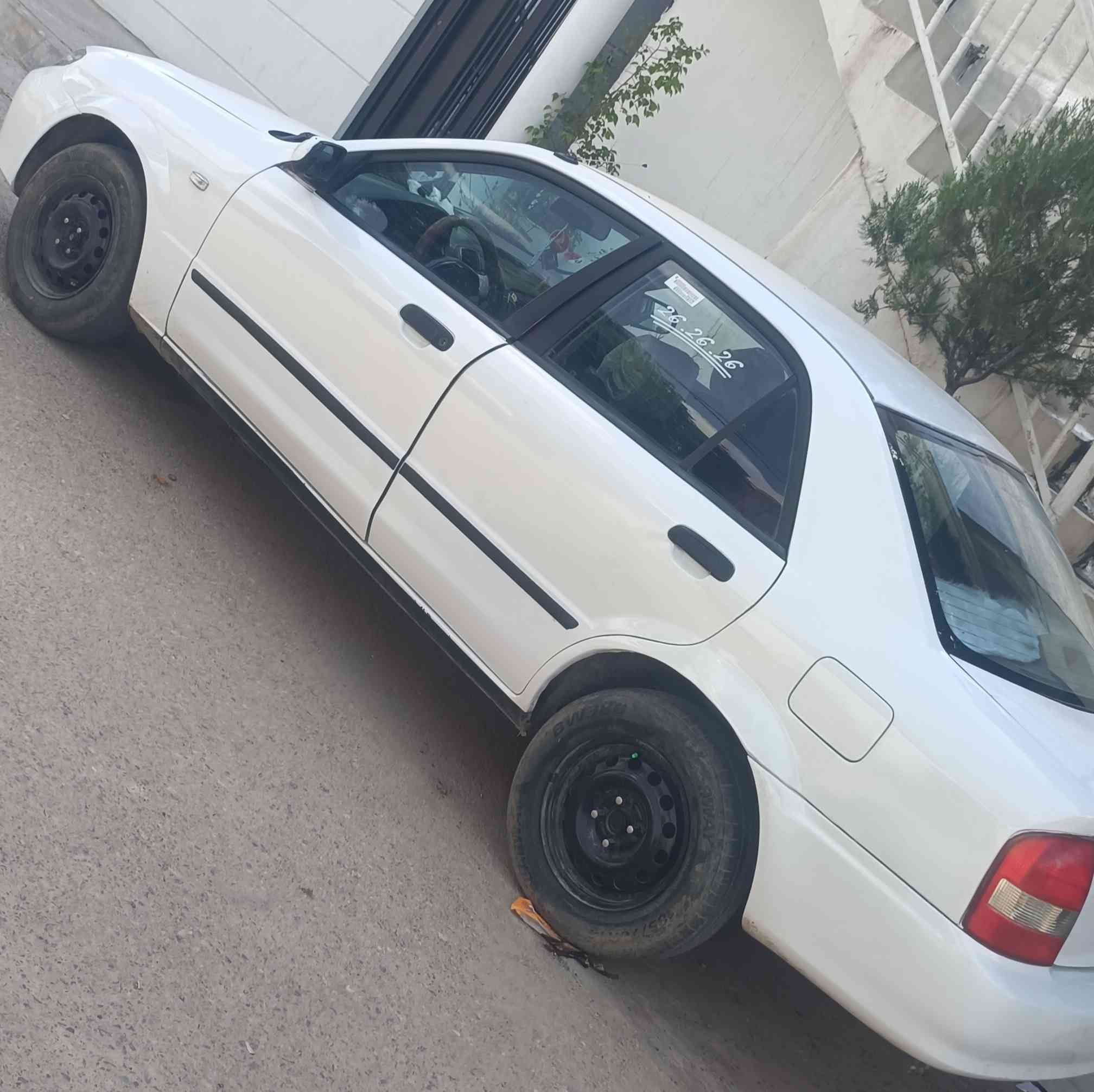 مازدا ساڵۆن 2002 تەکسی بووە کراوەتە خسوسی   سەنەویشی تا 2029تازەیە  هەزەشی تازەیە ...مەزبوت و بێ کێشە و بۆیاغێکی زۆر جوان و شاز کراوە ،،، سەقف و شانەکانی زۆر جوان و  شازە بێ کێشەیە  تەنها دوو لێدراوی هەیە ئەویش  پێشی ناوگرتنێکی زۆر کەمی هەیە و سندوقیشی ناوگرتنی هەیە بەڵام زۆر جوان چاکراوەتەوەو  و سەیارەکەش بەعام زۆر قوتو و شاز و جوانە... تەبریتیشی لەسەر سویچە ... نرخی 49 و کەمێ مەجال .....ژ.م ***********       ***********
