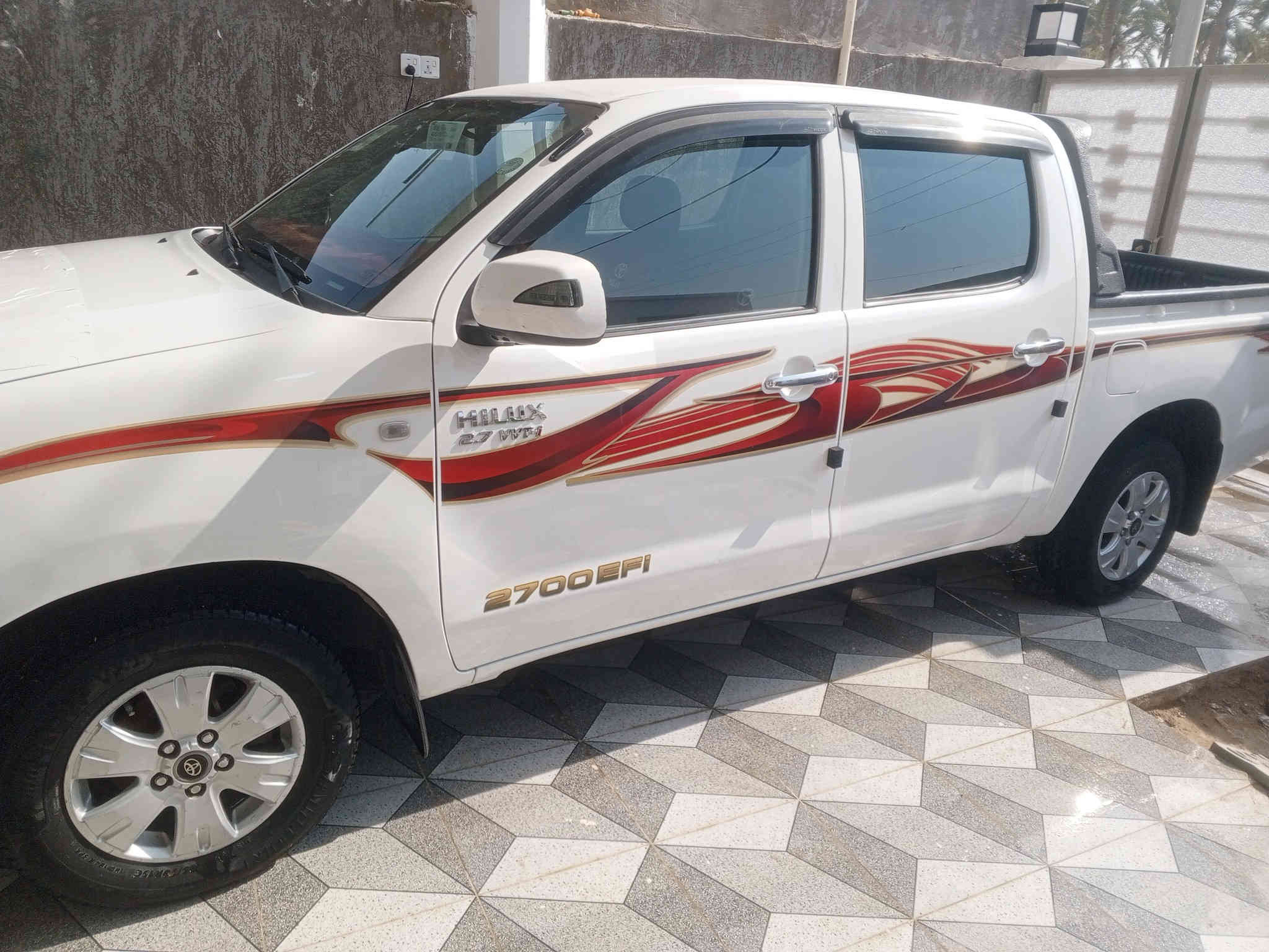 بيكم تيوتا 2010 سعودي كير اوتو رقم اربيل مكفول من صبغ ومن فتح ملاحظتين بارد يم دعاميه خلفيه ورصعه بجاملغ امامي وسونار ويه صور 
كلشي بلاد حتا الشريط بلادي وسياره خير من الله ما تصرف عليها دينار واليجي بشرط اذا مو ع الوصف اخسرله شيريد
العنوان الانبار قضاء هيت السعر 180وبي مجال بسيط حك الجيه 
مكينه مفتوحه وبشرط ترايك لاربيل اذا نقص قطره دهن مرجوع 
ماشيه ٣٠٠ الف
***********
