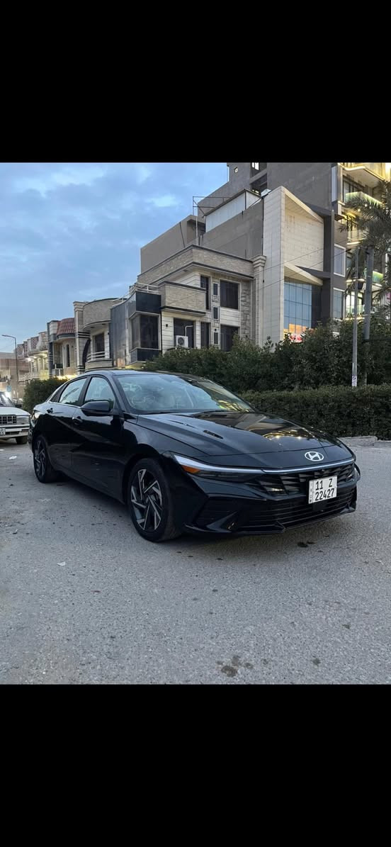 🔹🔹🔹السلام عليكم 🔹🔹🔹
🔹النترا لمتدد فول 1/1 🧿🚀 (2024) اربع كامرات 📷
1-بصمة تشغيل ابواب وصندوك
2-فتحة سقف ( سلايد روف ) 
3-محرك 2000 Doch دوش المرغوب 
4- 4كامرات امامية خلفية جانبية 
5-رادارات 360 درجة ( امامي جانبي خلفي )
6-مانع تصادم الامامي والجانبي والخلفي
7-التحذير عند فتح الباب 
8-دشبول شاشة 4 وضعيات للعدادات
9- 3 وضعيات قيادة ( عادي سبورت ذكي ) 
10-مثبت سرعة ذكي ( التحذير عند مغادرة المسار )
‏11- Auto Hold التوقف لفترات قصيرة
12-الهاند بريك بصمة
13-شاشة حجم كبير تدعم نظام الابل كار بلي 14-والاندرويد اوتو بدون كيبل يربط التلفون 
واير ليس و GPS  
15-شحن واير ليس 
16--ويل كب ١٧ مميز 
17-نظام الصوت Bose عدد السماعات 8 
18-تشغيل عن بعُد 
19-المراية الجانبية نقط عمياء اشاير بالمري 
20-اضواء ترحيب عند الاقتراب 
21-لايت لد 2عدسات   
22-داخص ابيض كشنات جلد 
23- كراسي كهرباء
24-نقطة عمياء
25-تدفئة بالكشنات
26-لد متغير الالوان ١٢ لون على طول الدشبول
27-كير اوتماتيك و S وعادي ٨ نمر
28-تحديد مسار وقيادة الية والسياقة على خطوط 
الشارع في حال الاجتياز تنبهك
30-مانع انزلاق ومانع تصادم
🔷حادثها جامغ خلفي فقط🔷☑️
السيارة بدون ايرباك 
ماشية 26 
 دخول جديد 
صور الحادث بلمنشور فقط جاملغ صبغ الدعاميه جايبله نفس لون   
السعر 188 وبيه مجال 
للأستفسار ***********
