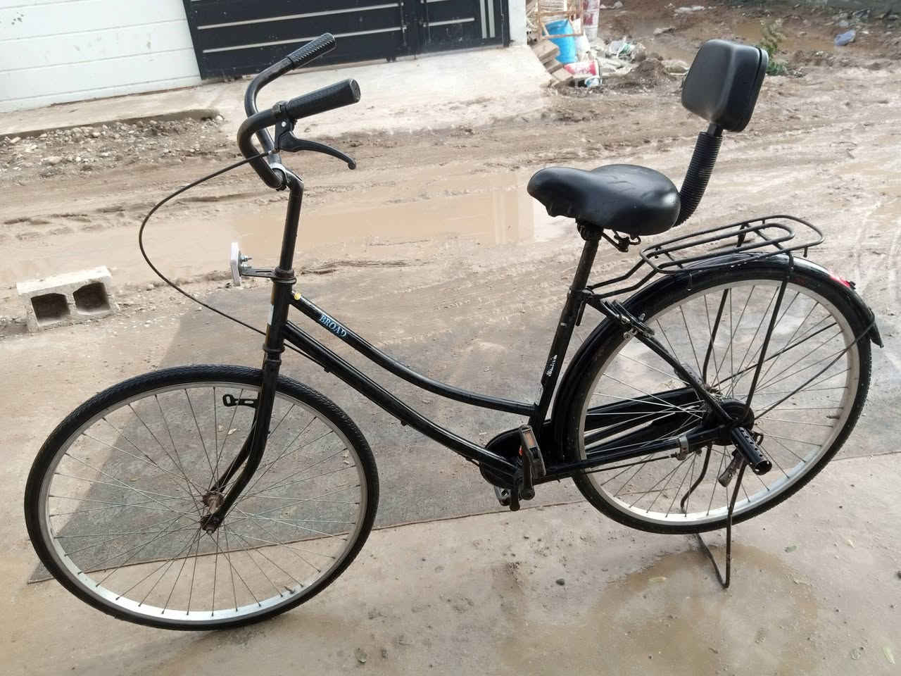 سلام عليكم باسكل البيع
السعر ٦٠ وبي مجال


**إذا كنت صاحب هذا الإعلان وتريد حذفه لأي سبب، رجاءا أرسل رسالة إلى الدعم الفني**