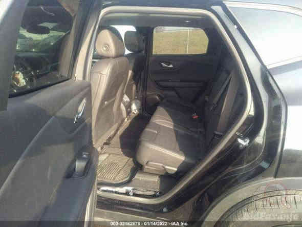 السلام عليكم
للبيع او مراوس بلايزر موديل ٢١
رقم اربيل تحويل مباشر
وارد امريكي حادث جاملغ وبنيد صور الحادث مرفقه بالمنشور
فول مواصفات LT3 ريد لاين 
محرك ٦ سلندر
بنوراما
كشن كهرباء
صندوك كهرباء
ماشيه ٧١ الف كليو متر
العنوان بغداد 
السعر ٢٢٥ بي مجال بسيط
***********
اذا مراوس وانطي فرق مو مشكله
