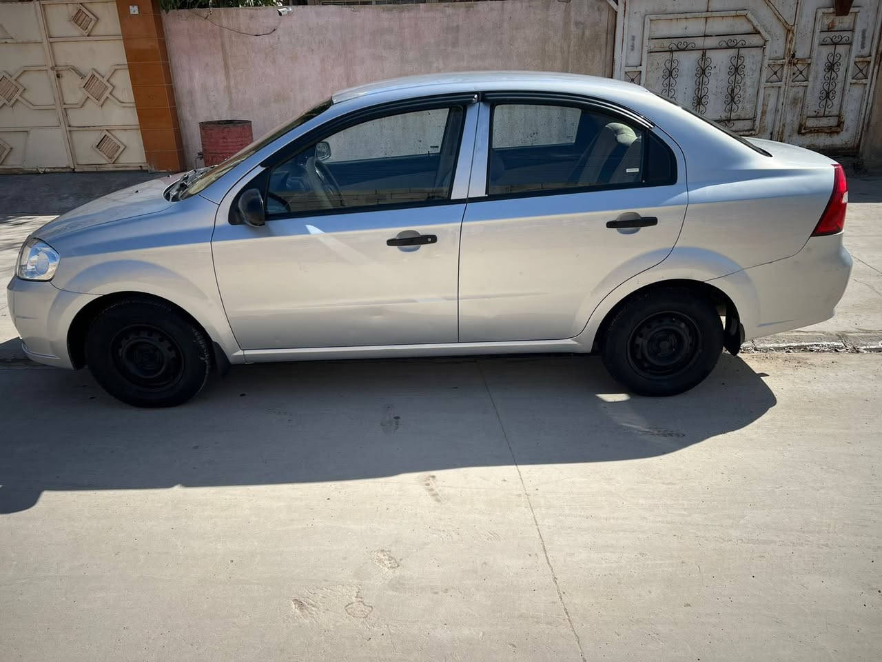 االسلام عليكم ا فيو للبيع او مراوس حسب القناعه خليجي داخل بيجي موديل 2009 رقم صلاح الدين شرط التحويل الماني السياره وضع شركه محرك گير شرط
ضرر جاملغ امامي تبديل بدون داخل 
السيارة نظيفة وجديدة ماعايزها شي
السعر68وبيهه مجال للطيبين 
الشراي يتصل ***********

***********

وحياكم الله
