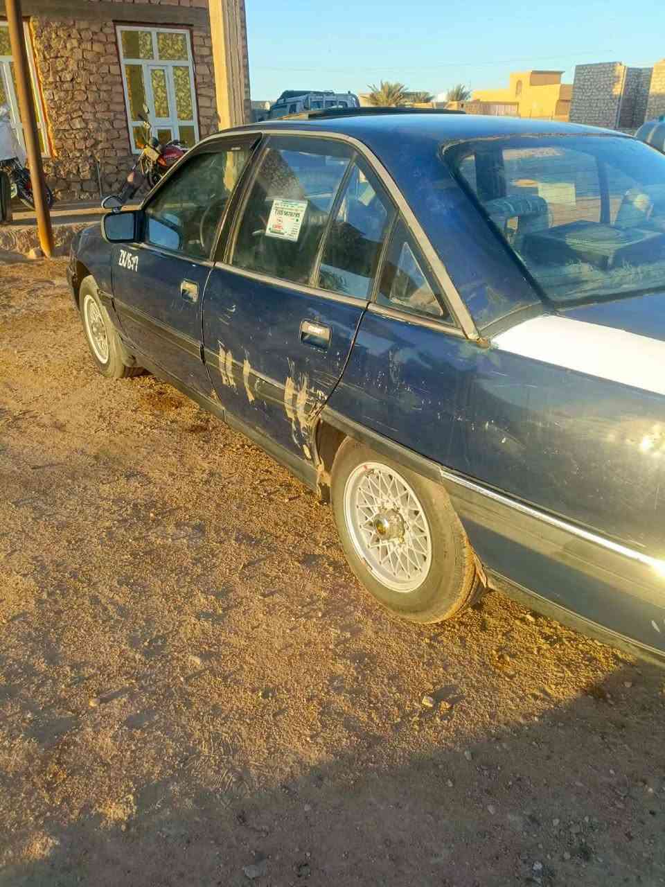 اوميكا موديل 1991 ياباني مشروع وطني رقم انكليزي حجم 20 ابلادي  تايرات جدد صدر جديد محرك او كير  بالشرط كهربائيات كله شغاله ضرر بس بيه طخه من كدام والباقي على على ابلادي السعر 29 وبي مجال 
***********. مكان. لانبار
