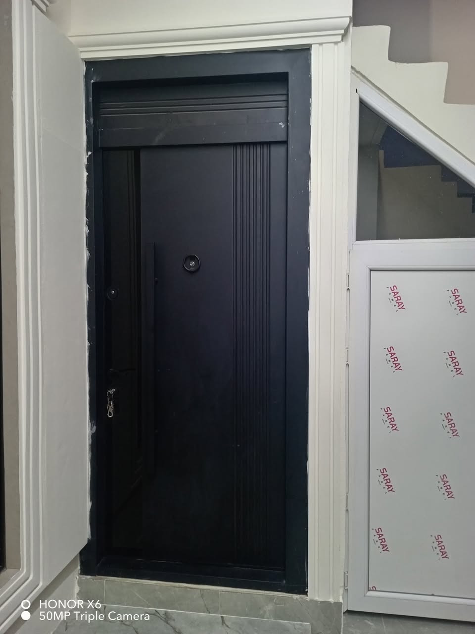 رقم الاعلان 2480
#دارللبيع 300م(كامل مواصفات)
كركوك بنجاعلي قريب جامع سراط المستقيم
#مكونات (غرفتين نوم وهول ومطبخ وصحيات وكراج سيارة وحديقة)
كامل سقف مغربي
نظام دكت
فول سيراميك
ماي حلو بين يوم ويوم
فرع عريض
فرع تبليط
#سعر 65 مليون وبي مجال
☎️ *********** واتساب
☎️ *********** واتساب
#مكتب_ازاد_للعقار
