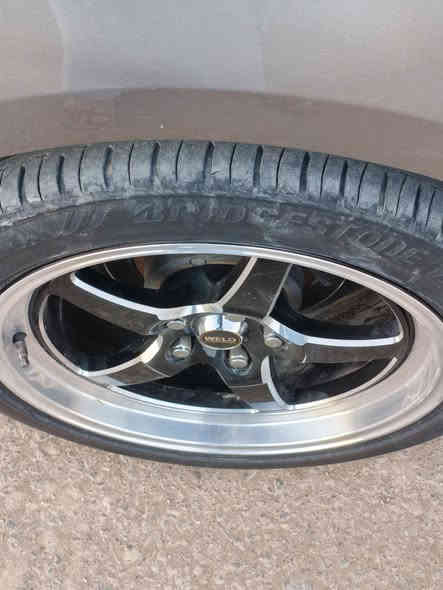 سلام عليكم ويل رياضي 18اخو الجديد اصلي نضافه فول نعومه ورزانه 
للبيع او مراوس مكاني ديوانيه توصيل ماعدي 
*********** السعر 550
