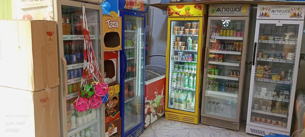 اسواق للبيع بناء ومحتوياته
٤٥ متر طابقين ركن و وجي شارع يعني صايرة حرف T في زراعي نهاية حي ميسان بعد سكلة الكرعاوي باتجاه شارع المطار بثلاث فروع وتدخل تقريبا ٣٠٠ متر  فقط بناء جناي اساس و سقف كونكريت و كله طابوق و سقف الطابق الثاني سندويج المحل يحتوي على سبلت طنين و ربع عدد ٢ في كل طابق سبلت و عارضة عامودية عدد ٦ و بطحية عدد ٣ + ميوز للعرض و رفوف و منظومة كاميرات مراقبة عدد ٨  لمعرفة السعر التواصل على الرقم ***********   َالدلال ابو علي النجف, العراق
