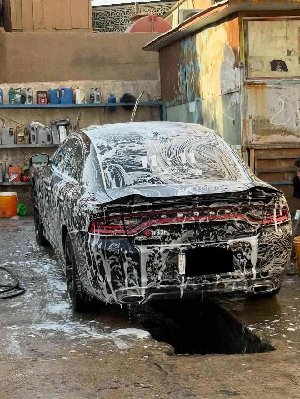 جارجر 2018 وارد كندي sxt بيع مستعجل

رقم بغداد باسمي تحول ثاني يوم هستوني مجدده لل 2031

حادث جاملغ الخلفي وبيها الغود الثنين مبدلات ومصبوغه عام 

فقط 

مواصفات معروفه 

محدثه SRT

السعر 140 وبيها مجال 
رقم بغداد  
المكان بصره 
(***********) البصرة, العراق
