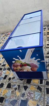 ثلاجة • أجهزة منزلية