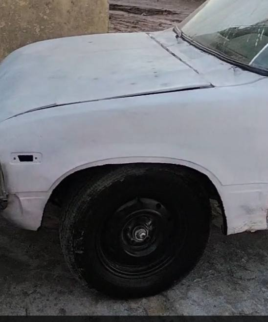 سلام عليكم سياره للبيع موديل 80 مكينه كير شرط الباقي شوف العين رقم مثنى  عنوان اسماوه اسعر 15 وبيه مجال ***********
