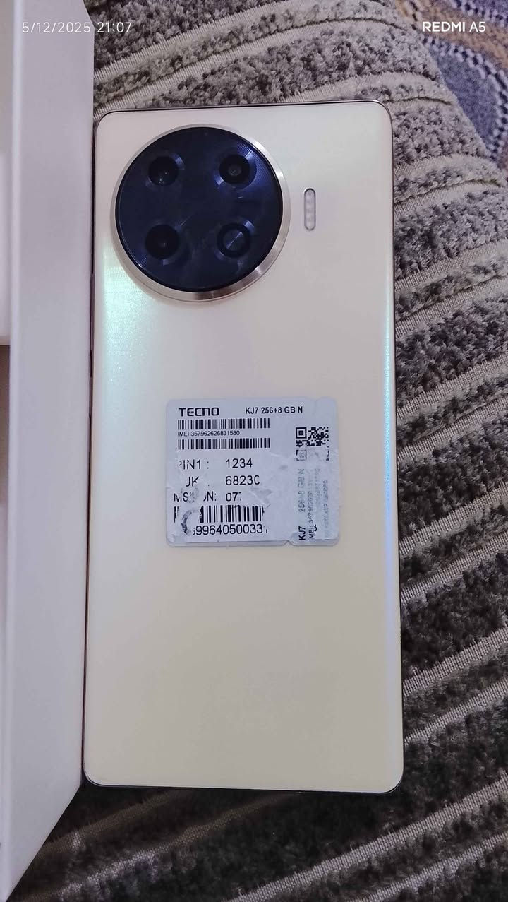 جهاز نضيف ذاكرة ٢٥٦ مع كامل ملحقاته  ضد الكسر والماء 
السعر ١٢٥ الف مكاني دورة 
*********** بغداد, العراق
