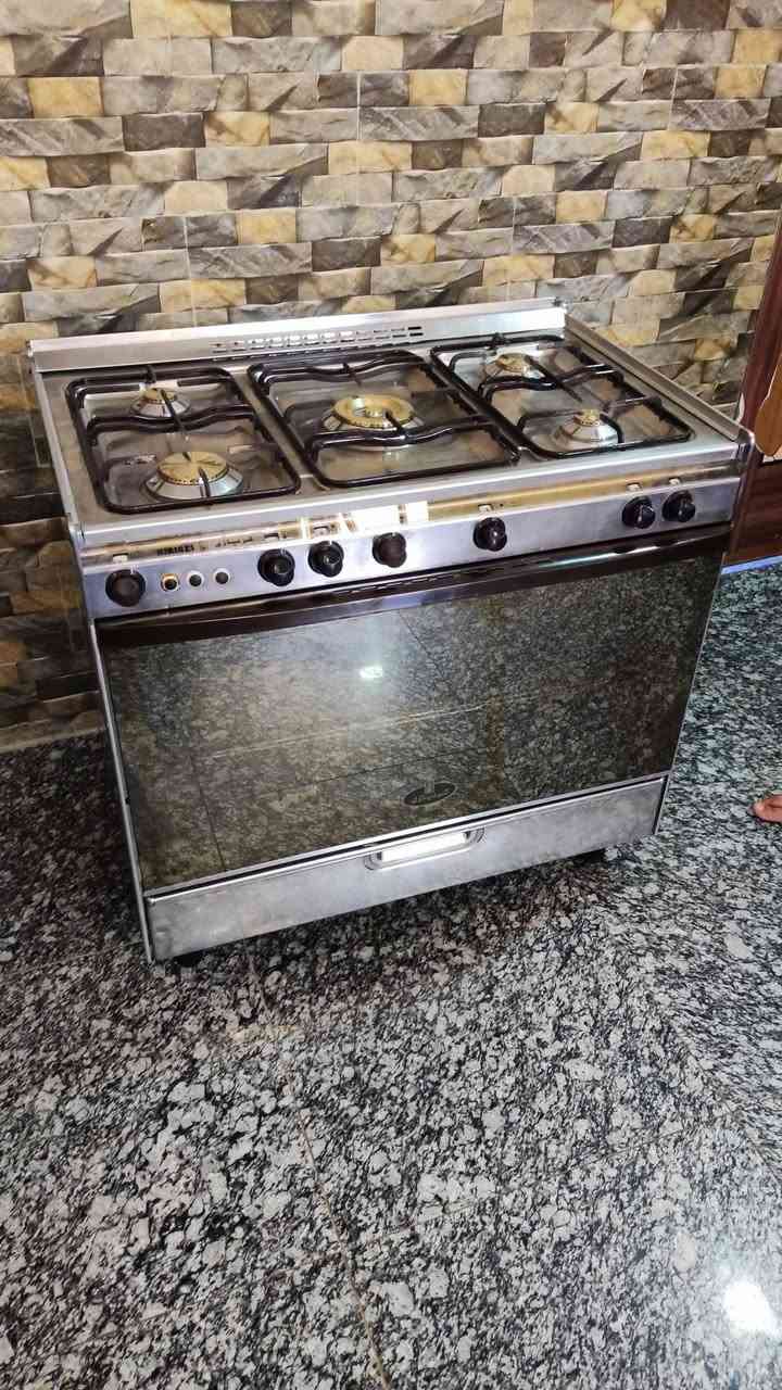 السلام عليكم طباخ مصري كريازي للبيع خمس مشاعل نضيف جدا تجي تفحص وتأخذ السعر 225 العنو بابل مركز ***********
