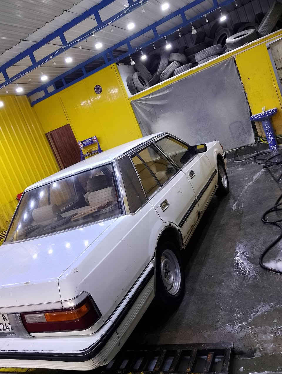 السلام عليكم ورحمه رمضان كريم 
سياره للبيع سوبر كراون مديل 85 رقم نجف انكليزي سنويه ال 31 عضم عاج مشروع وطني مداور ثاني يوم شرط السياره بلاديه( كفاله عامه من الضربه والصبغ والكص ونقل كفاله ) مكاني نجف محور محرك وكير فيفيتي ثنين ونص سياره جهازه حداديه وره وكدام استوني مسويه تخم تاير شرط اصلي حداديه 100/100 كهربائيات جاهزه كبل للشارع
سعر سياره 33 ورقه وبي مجال لطيبين ال جيل الاصايل ***********
