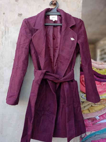 تم فتح باله كوتات نسائيه السعر :8
الرقم :*********** واتساب
