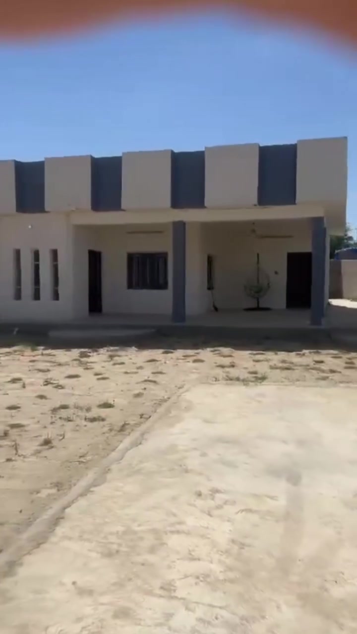 السلام عليكم مزرعه بلحاوي مقابيل الطيوب المساحه 1000متر البناء 170متر البيت غرفتين ومطبخ وهول وديوانيه وحدائق 2 وصحيات2  ومسبح ومتكامل وخط بئر للاستفسار الاتصال على الرقم ***********
زورونا المميز للوساطه العقاريه 
الشهداء مقابل الجبيريه الثالثه مجاور صيدليه الجوهره
