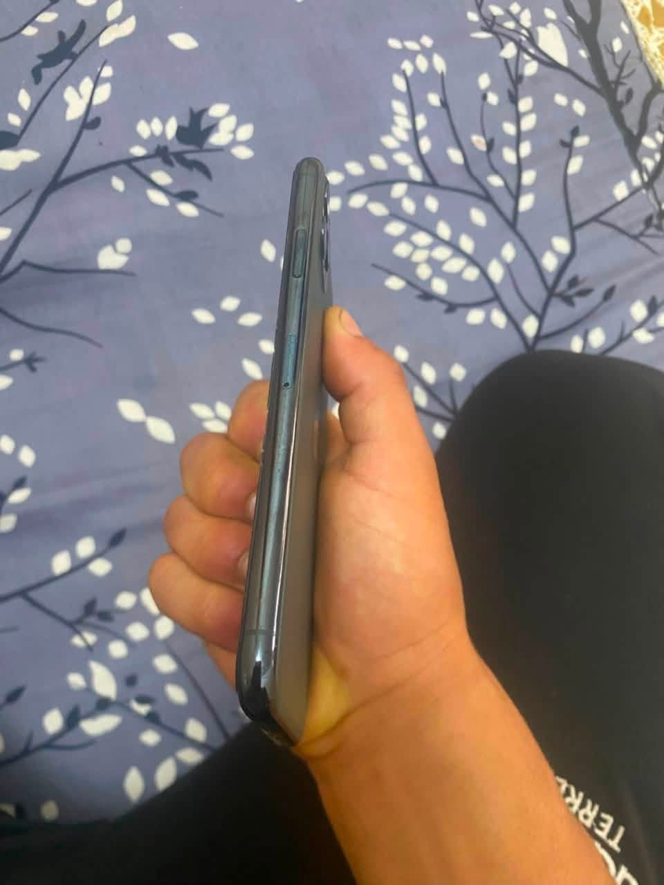 ايفون 11 PRO MAX للبيع
الجهاز شغال ونضيف شخط مابي 
البطارية 79 
الجهاز M 
فقط ال فيس ايدي اليوم وكف عندي 
ورايد ابيعا السعر 350 وبي مجال 

 الشراي هاذا رقمي 

*********** 
بي واتساب
