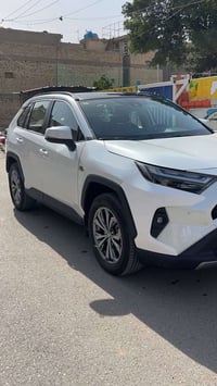 تويوتا راف فور بانزين 🔹 الموديل: 2023 🔹 ياباني تجميع الصين 🔹 عداد المس...