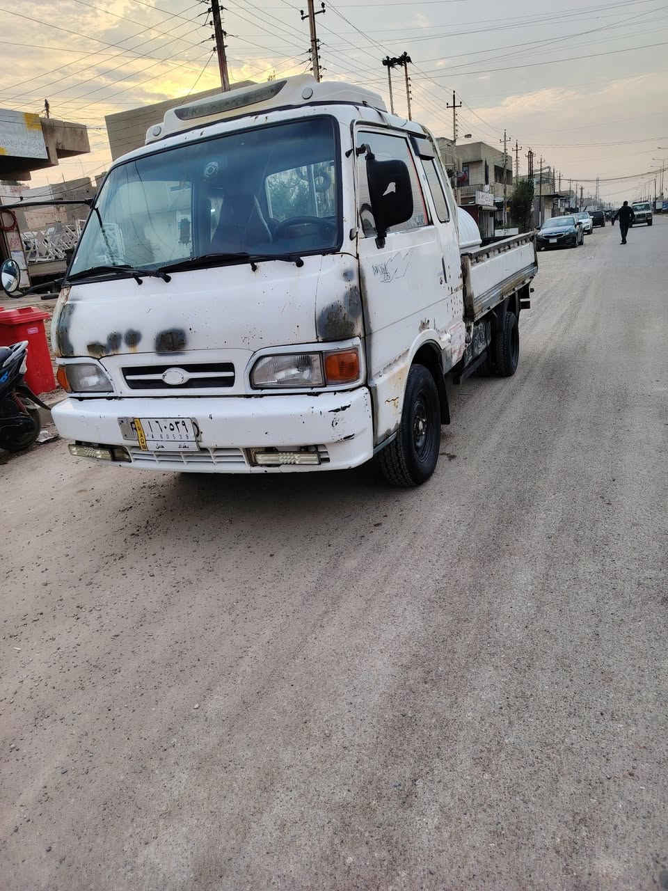 سلام عليكم عندي كيه مديل 96 سياره خيرمن سيارة تخم تاير جديد صدر أمامي خلفي جديد سياره من يدك للشغل
مكينه جديده كهربائيات كله شغاله لاستفسار اتصال ***********
