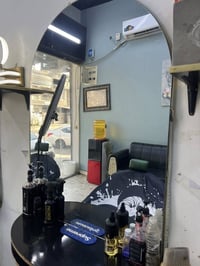 مرايات للبيع العدد 3 السعر 225 وبيهن مجال وكومدي عدد 2 سعر الكومدي الو...