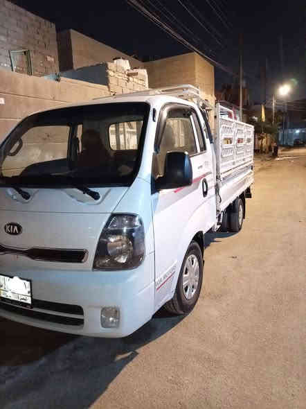 السلام عليكم اللبيع بنكو مفتوح 2700 مديل ١٨   (بسمي) سنويه (جديده ال٢٩ سياره صاعده هزه) بيها ضربه بسيطه موضحه بل صوره سعر 110 العنوان بصره حي الحسين رقم الهاتف ***********
