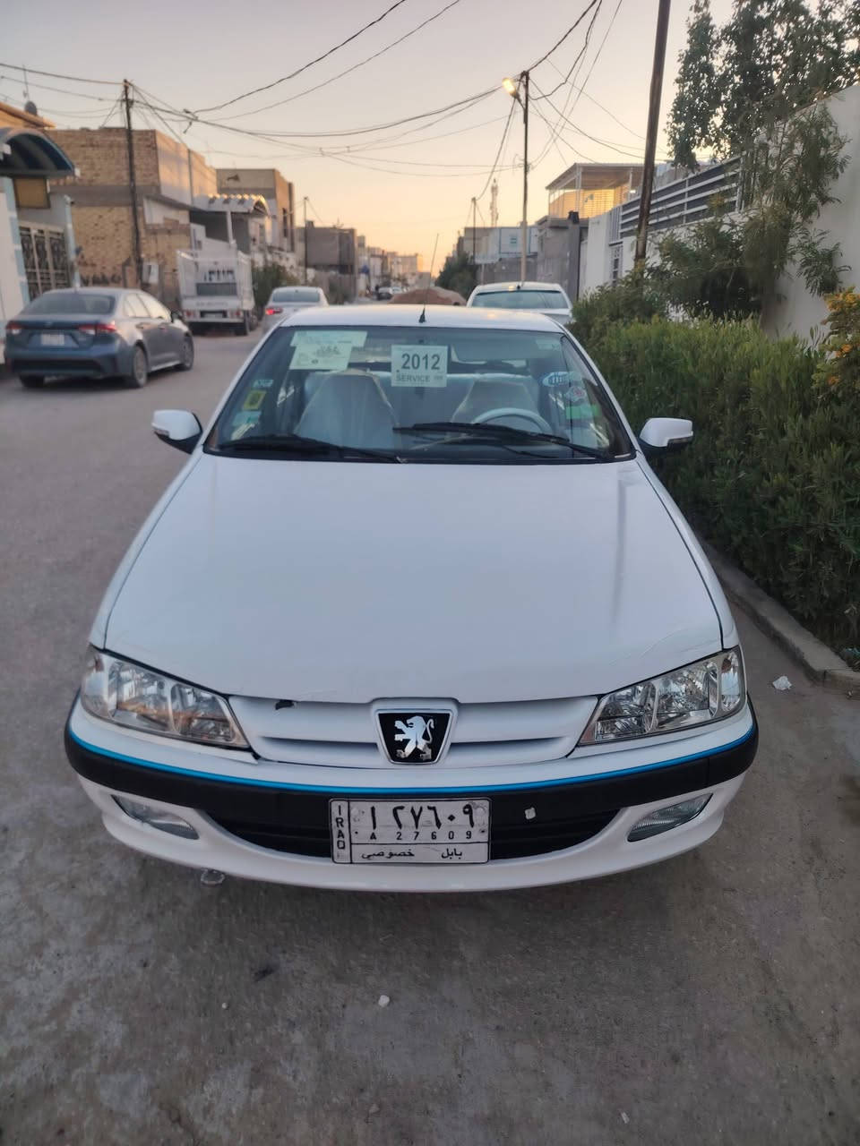 بيجو بارص 2012 سياره حلوه وجاهزه بيه قطعتين صبغ وهلالت لوره بيهن صبغ مكان سياره نجف كير مكينه تبريد حداديه سياره خير من الله كبل لشارع سعر 41 وبيه مجال  ***********
