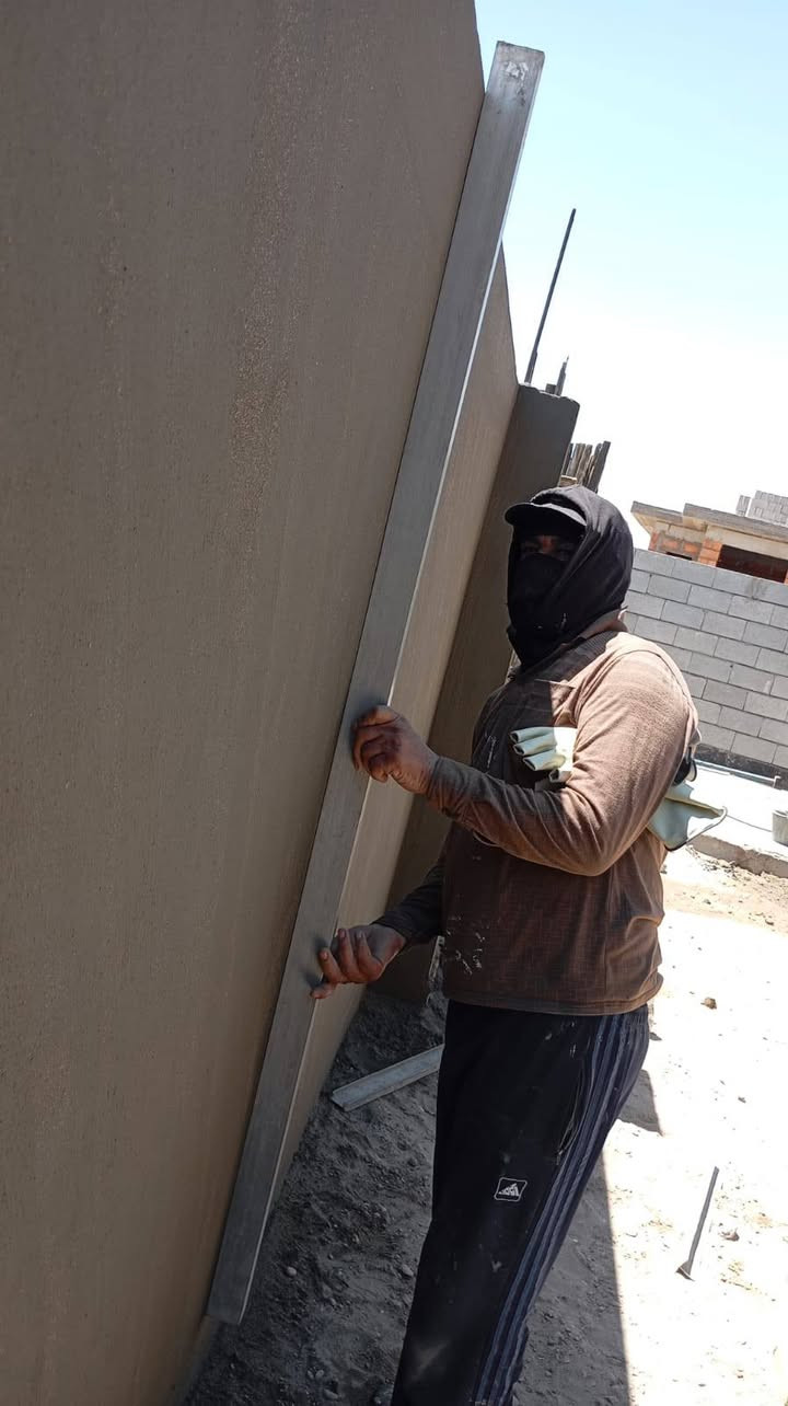 سلام عليكم كادر من لفلوجه بياض او لبخ شغل يرضي الله ثم ابو البيت اسعار مناسبه ومبيت بنفس الموقع والله رزاق ***********
