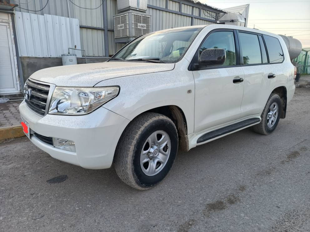 لاندكروزر جكسارة موديل2008 
 رقم اربيل؟سنوية جديد لحد2030
محرك v6    كير عادي 
ماشية حقيقي  170الف كم
سيارة بيها كارت فقط امبين في صورة 
بدون صبغ بدون حادث شرط مكفول 
السعر252$وبيها مجال
مكان دوز خورماتو
***********
*********** طوز, صلاح الدين
