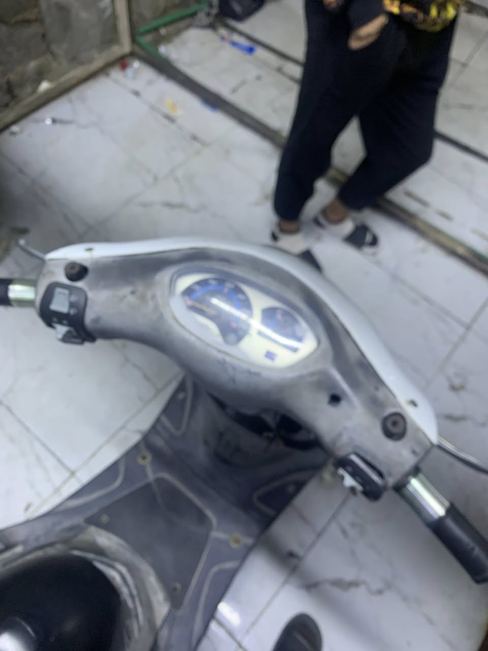 ‏ سلام عليكم دراجةماكس منغولي للبيع ***********مكاني جسر ديالى سعر ٥٠٠وبيه مجال
