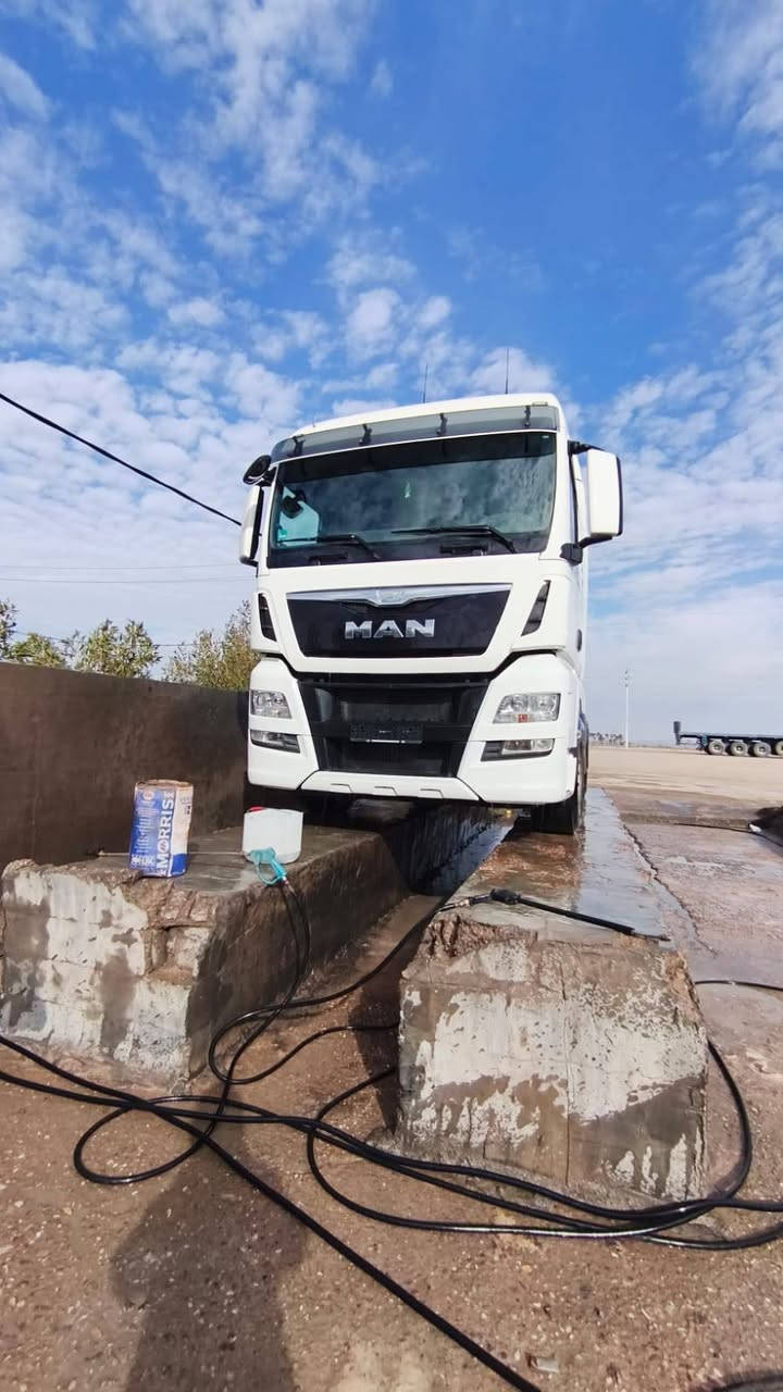 السلام عليكم للبيع مان سنكل امامي كاتي بدون رقم موديل 2016 هاف اوتوماتيك 
للاستفسار ***********
