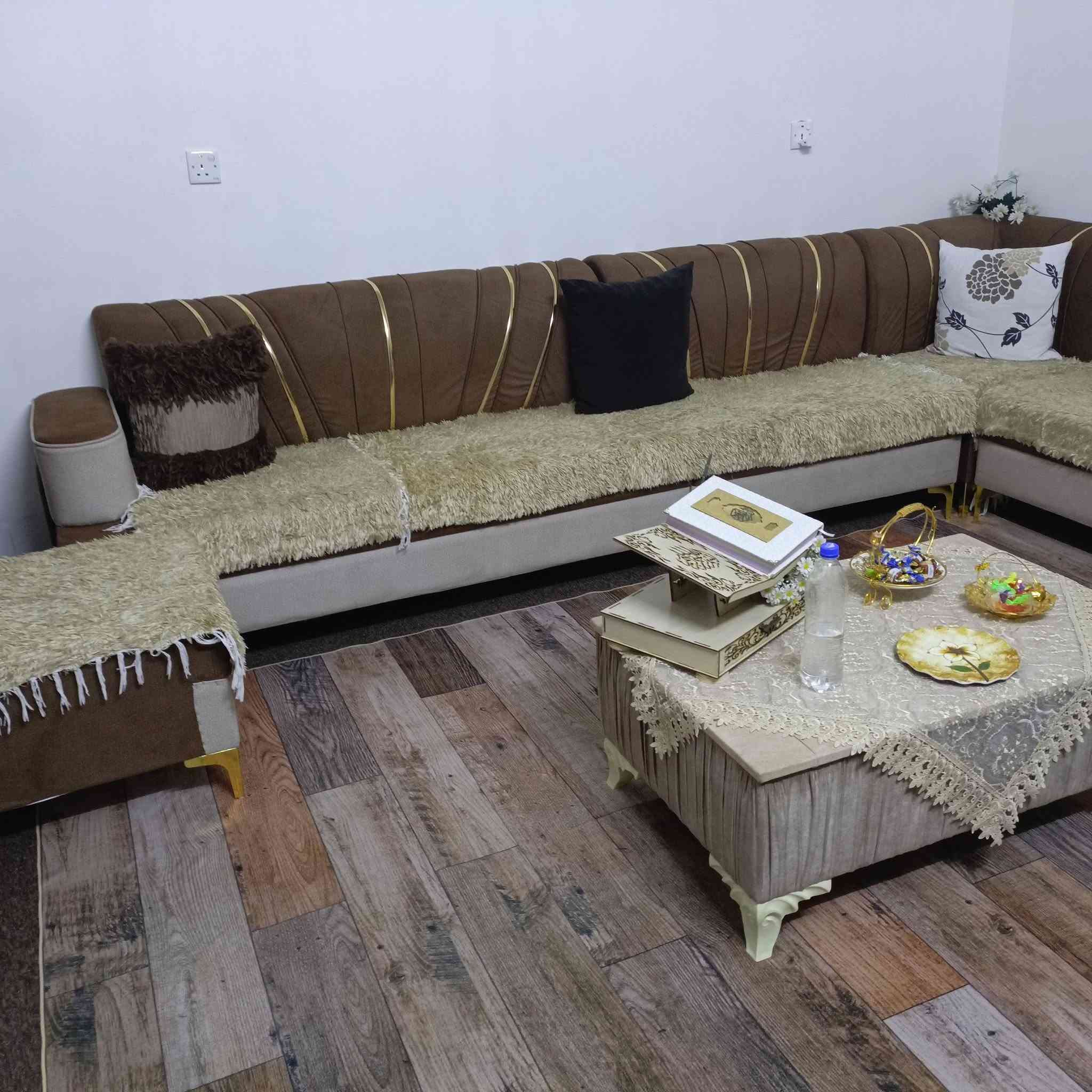 كنبيات للبيع سعر خاص مكان اربيل 12 نفر مستعمل اسبوع


**إذا كنت صاحب هذا الإعلان وتريد حذفه لأي سبب، رجاءا أرسل رسالة إلى الدعم الفني**