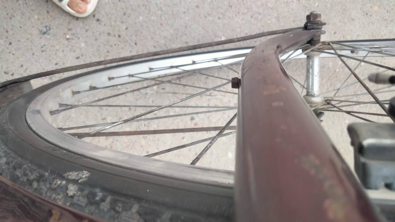 بايسكل بناتي باله حجم 26 السعر 100 الاستفسار ***********
