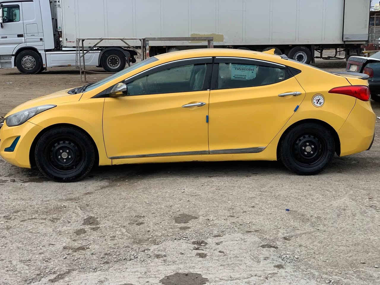 انتره موديل 2014
السعر 70 وبيه مجال للشراي العنوان بغداد 
‎0783 841 5798
