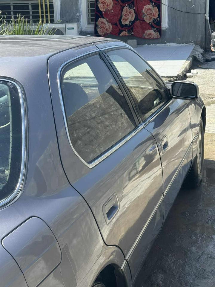 سياره جاهزه للبيع  لكزز محرك8سركة تبريد ثلج وحش الشارع *********** اتصل ودلل السعر 75وبيها مجال
