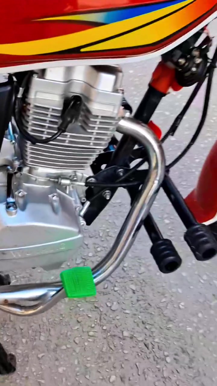 ونج عفريت 200Cc مودل 2022 افراج باسم وصوره بطاقه مكنه زيرو 
العنوان : سوهاج المحافظه نفسها بجوار كزالوفا شارع الصرف الصحي  
للتواصل فون و وتس : 01114980730
فون و وتس : 01115541176


**إذا كنت صاحب هذا الإعلان وتريد حذفه لأي سبب، رجاءا أرسل رسالة إلى الدعم الفني**