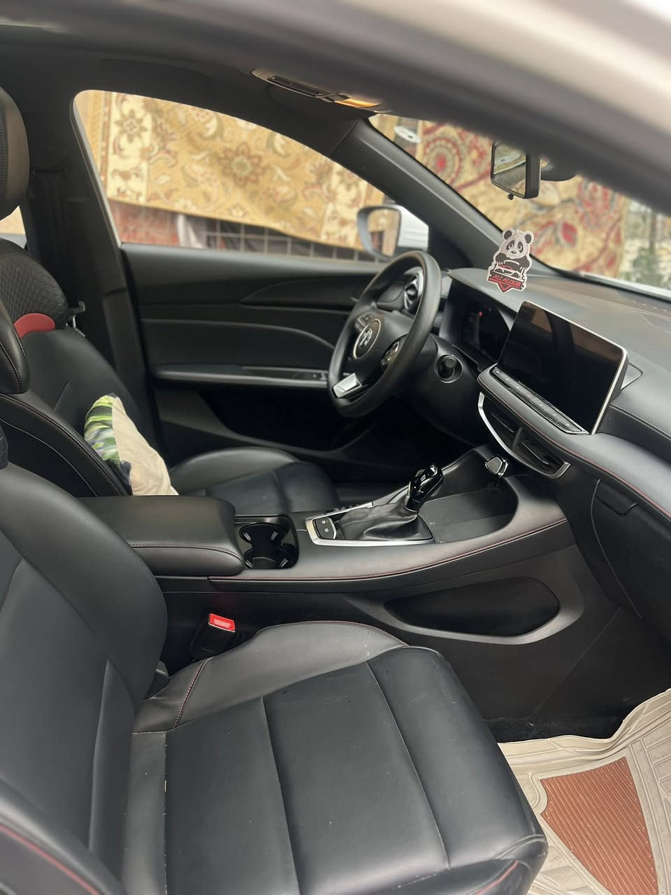 يابه mg Gt للبيع موديل ٢٥  ماشيه ٢٣ الف فول مواصفات  فتحه حساسات كامرات ٥ كفاله عامه من  الضربه والصبغ سياره جديده السعر. ١١٥ رقم ارييل العنوان النجف *********** هذا رقمي
