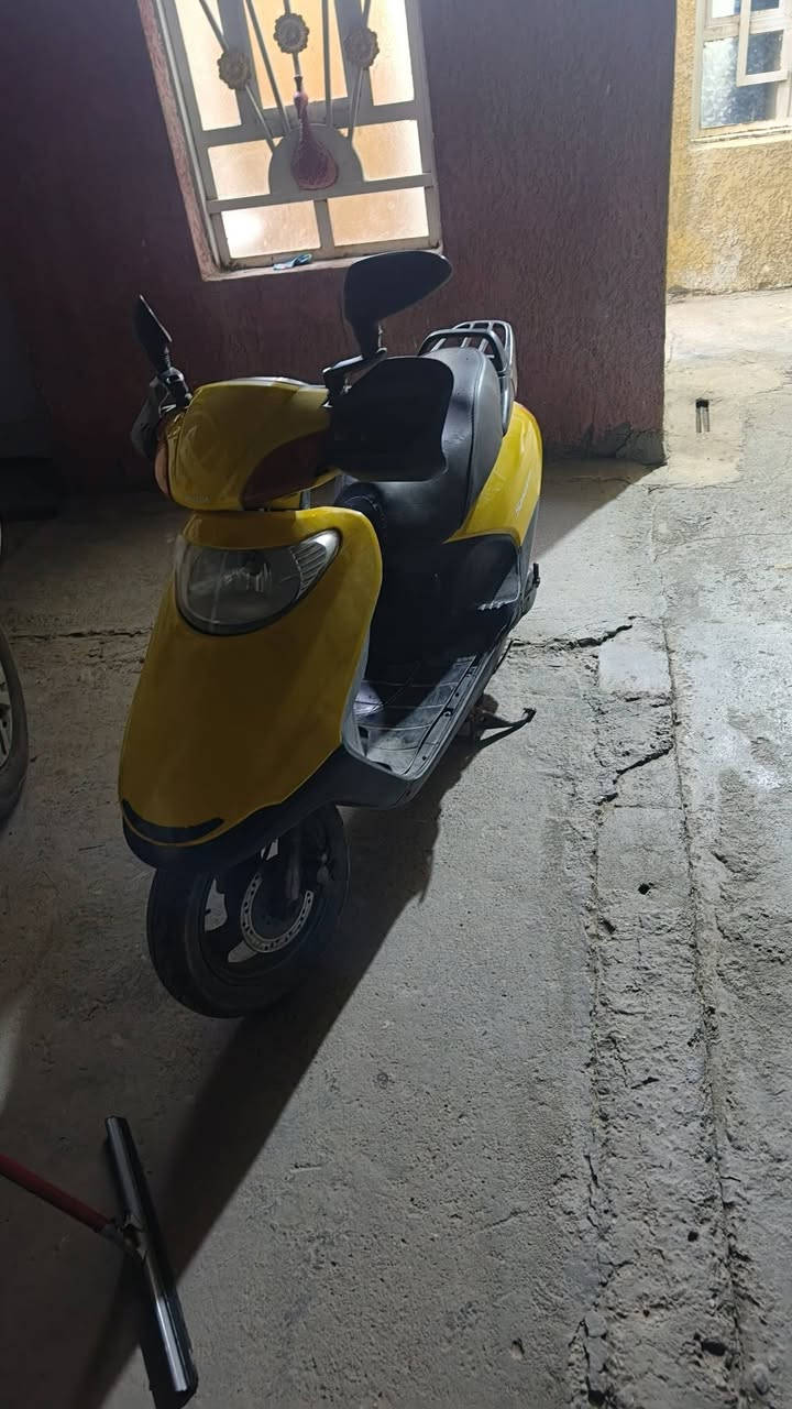 السلام عليكم دراجة سبيسي ياباني نضافة الدراجة 70  بلمية 
شغالة فقط هندر سلف شغال بس الباتري كاعد السعر 350 الف وبيها مجال عنوان بغداد الكمالية *********** واتساب اتصال خاص كله مفتوح
