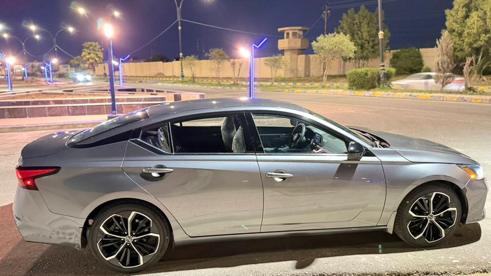 اعلى مواصفات موديل ٢٠٢٣SR
بصمة ابواب
بصمة تشغيل
تشغيل عن بعد : Remote Start
شاشة كبيرة
رادار امامي
رادار جانبي 
رادار خلفي
حساسات امامي
حساسات خلفي
تحكم ستيرن
شفتات ستيرن
كشنات كهربائي
كشنات جلد
تدفئة كشنات
لايتات ليد وعدسة زينون
بكلايتات LED
ويل 19 كروم مختوم SR
نظام خرائط GPS
شاحن لاسلكي (واير لس)
رقم شمالي تحويل ثاني يوم 
تبديل جاملغ مال كصه نفس للون 
الإرباك راجع سستم 
العداد ٢٥ مايل 
السعر 1٧٨ وبيها مجال 
ملاحظة السياره كاعده اكثر من الصور نصبتها كلش حلوه 

للاستفسار ***********
