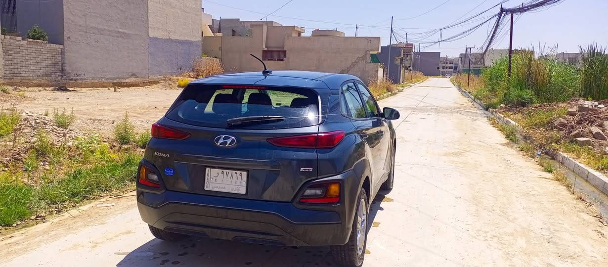 للبيع فقط بدون مراوس هونداي كونا 2021 كلين بدون ضرر فقط طخة صغيره بقبغ الصندوق موضحه بالصور وبيها بارد اربع اصابع بالجاملغ خلف النفر ممشى 78 محرك 2000 دوش كير At رقم الشاصي موجود في الصورطخم تاير جاهزة من كلشي مكاني حي التعليم للتواصل واتساب ***********/***********
