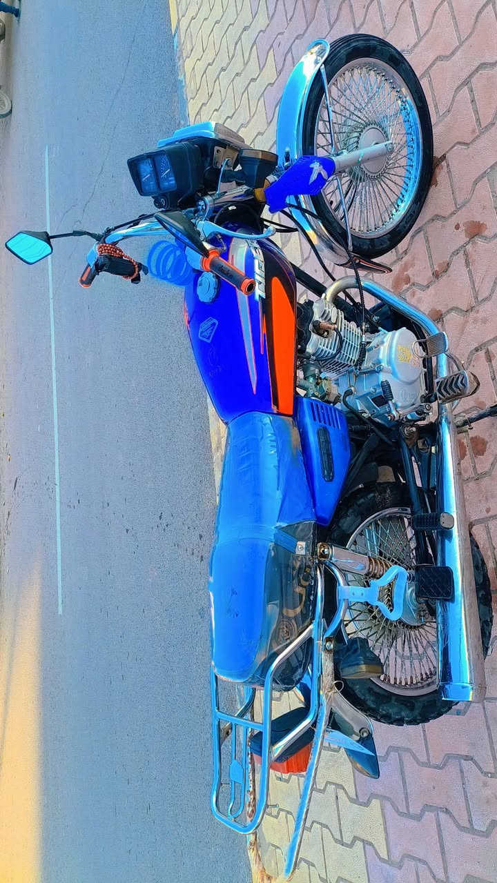 تايكر 20 باب اول وزن ثقيل محرك من خذتو كلي مامفتوح تعال وجيك بيدك صوت دمعه شلعه ومعدل نار ياكل الكاع بل تحريك النضافه كدام العين واحله بعد السعر 550 وبي مجال ***********
