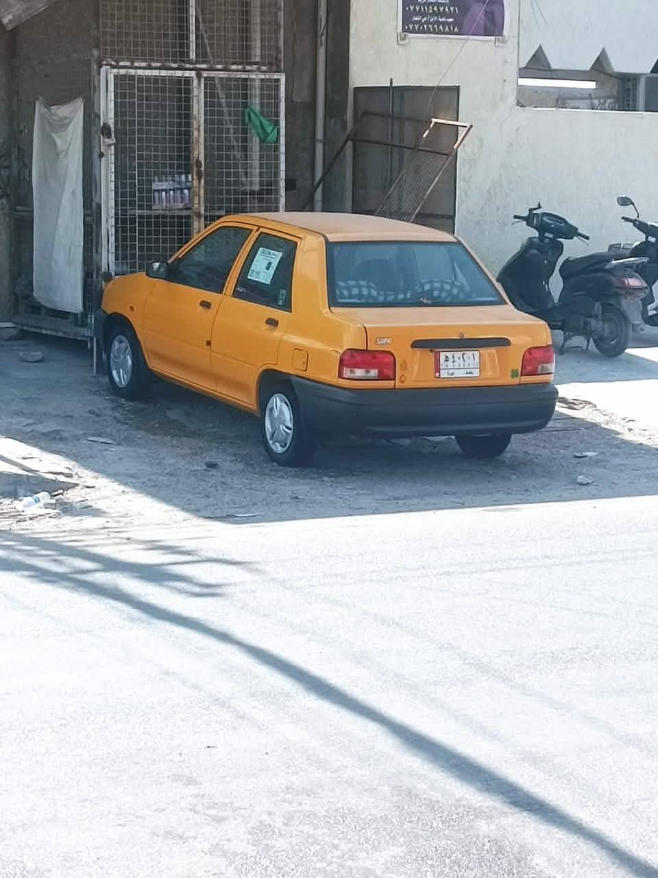 سلام عليكم 
سايبه 2022بيه صبغ جامبغات الماميات وبنيد رش مو ضربه. ماشيه 148 
العنوان الشعب شارع المدارس 
السعر 53بيه مجال حك الجيه 
***********
