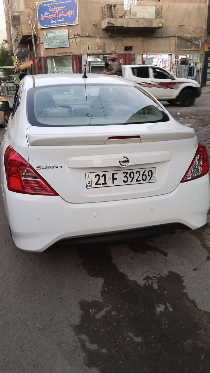 سني هندي 2021
مكفوله من صبغ وتبديل 
ماشيه 71000 قابل لزيادة
مكان بغداد حي القاهرة أو جسر موال
تريد تحويل اووكاله
السعر 115
***********
