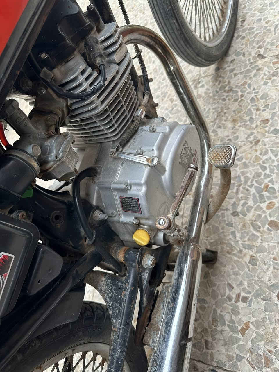 ‏السلام عليكم دراجة للبيع دراجة اوراقها ضايعة يعني تعتبر أدوات دراجة حلوة ونشطه السعر 450￼ وبيها مجال قليل 

مكاني البصرة كرمة علي 

‏رقم الهاتف
￼***********
‏￼
