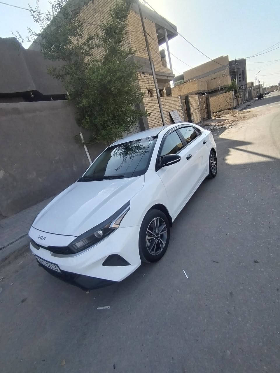 سلام عليكم سيراتو ٢٠٢٤ كفاله عامه عده شبر بدوسه صبغ مصورهه قبل التصليح ضمن الصور باقي كفاله لا بارد لا شخوط لا تكحيل صافيه  رقم بغداد باسمي شخصيا محرك ٢٠٠٠ السعر ١٧٠ لاستفسار *********** او *********** الاسيا بي وتساب
